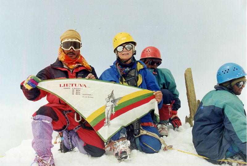 Vaizdas:Viršūnėje Bhagirati 2.jpg